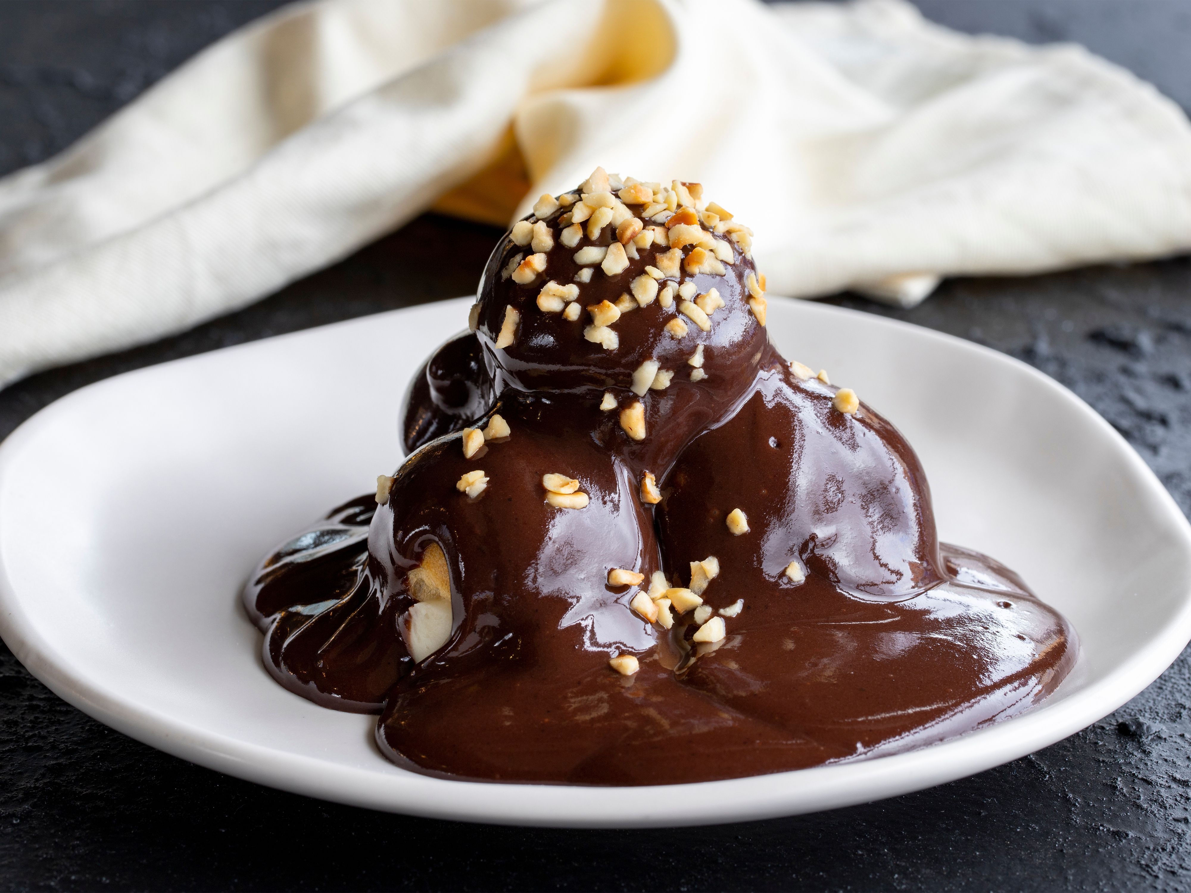 Beylerbeyi Profiterol vendor logo