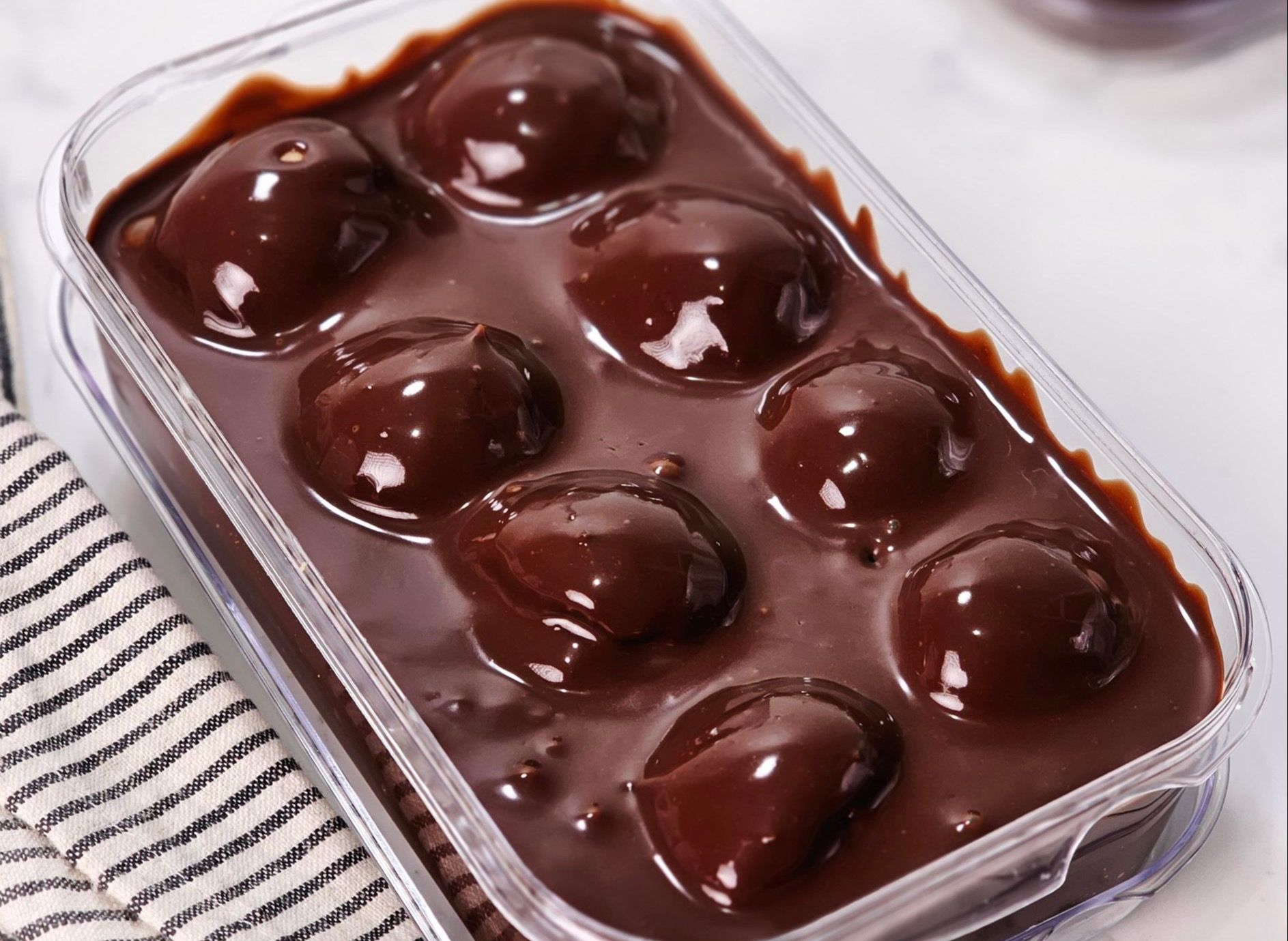 Tarihi Rumeli Profiterol Ve Ekler vendor logo