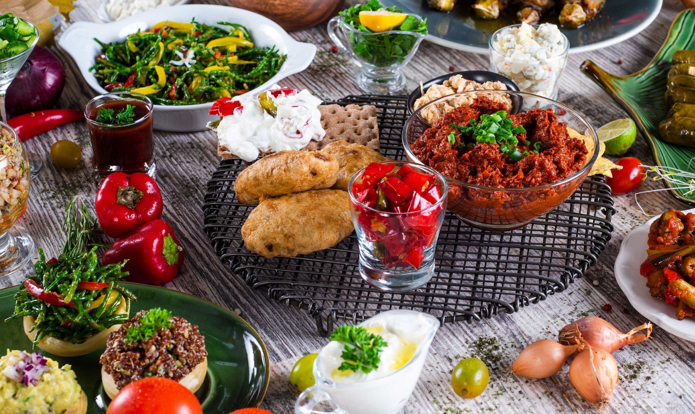 Plus Kitchen Mezze vendor logo