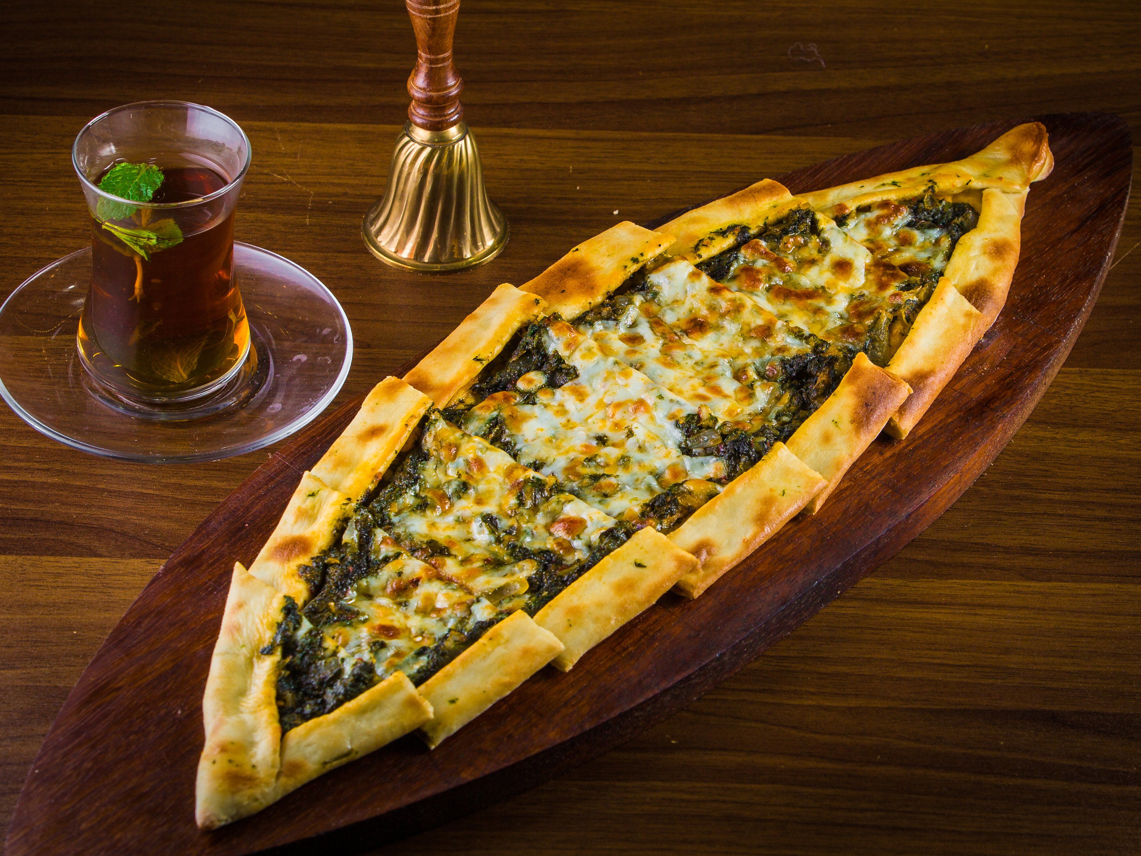 İzmir Pide & Lahmacun vendor logo