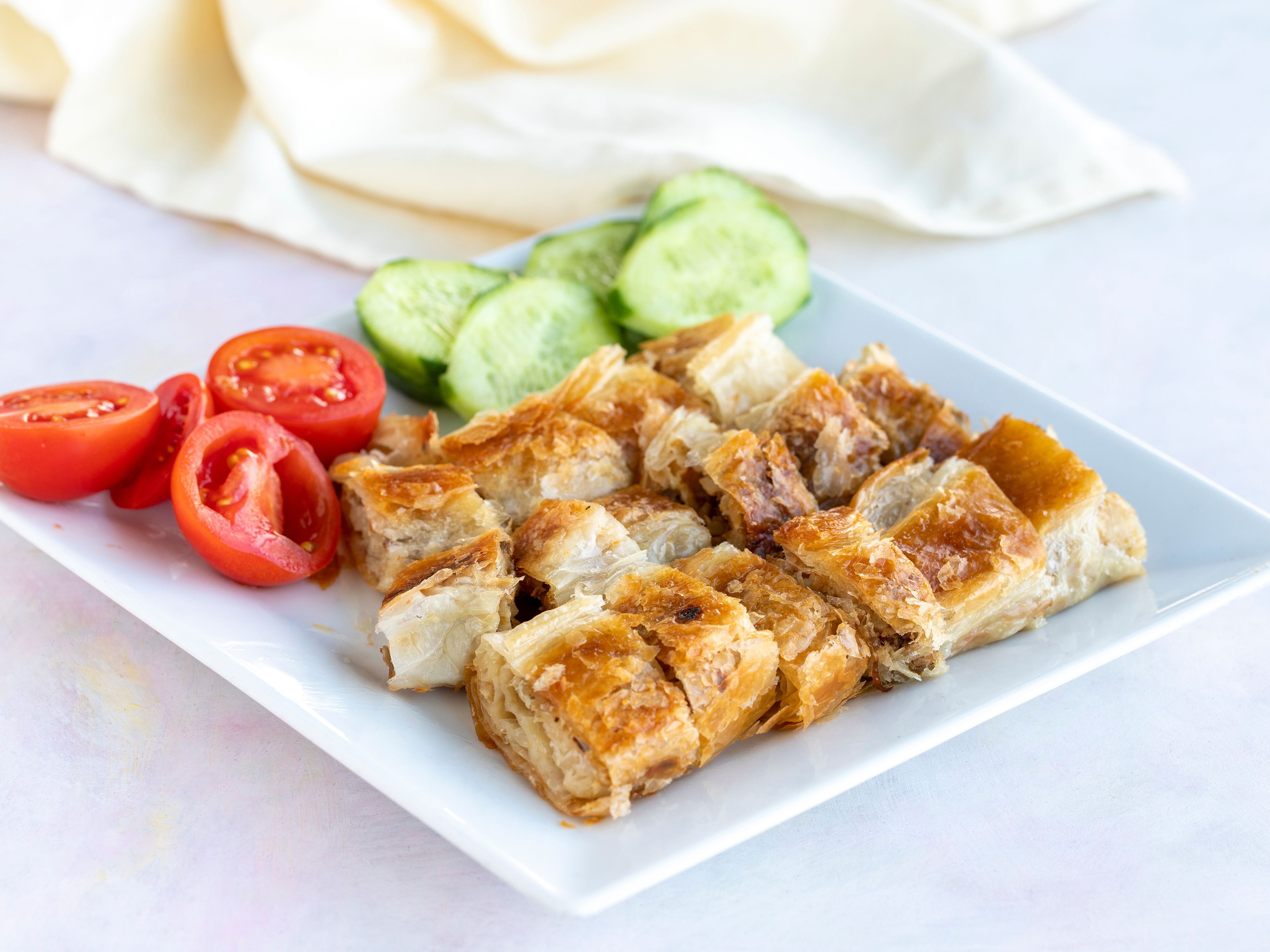 Meşhur Sarıyer Börekçisi