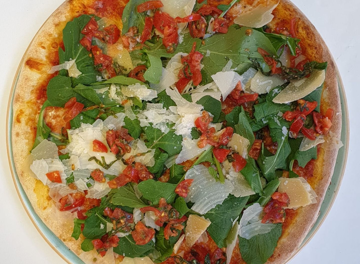 Mios Pizza vendor logo