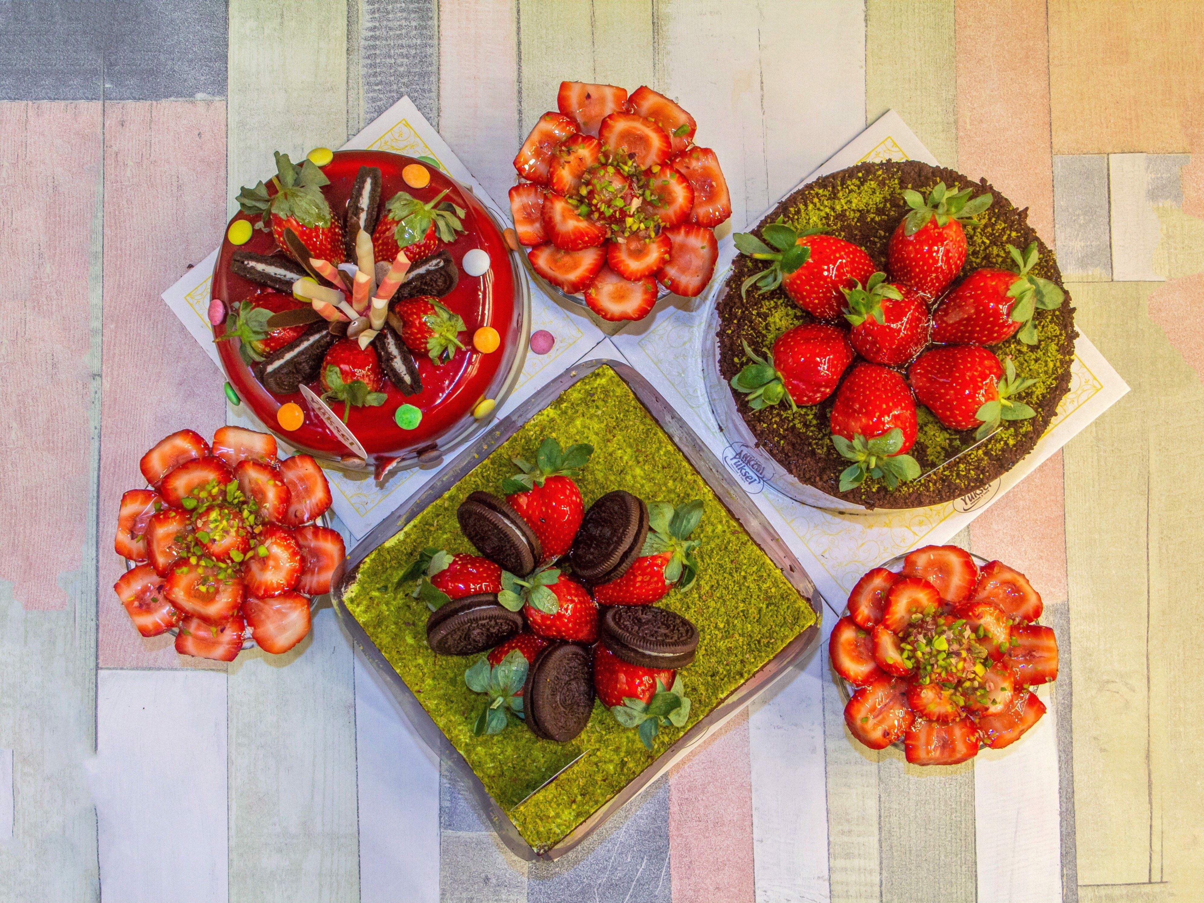 Yüksel Pastanesi & Cafe