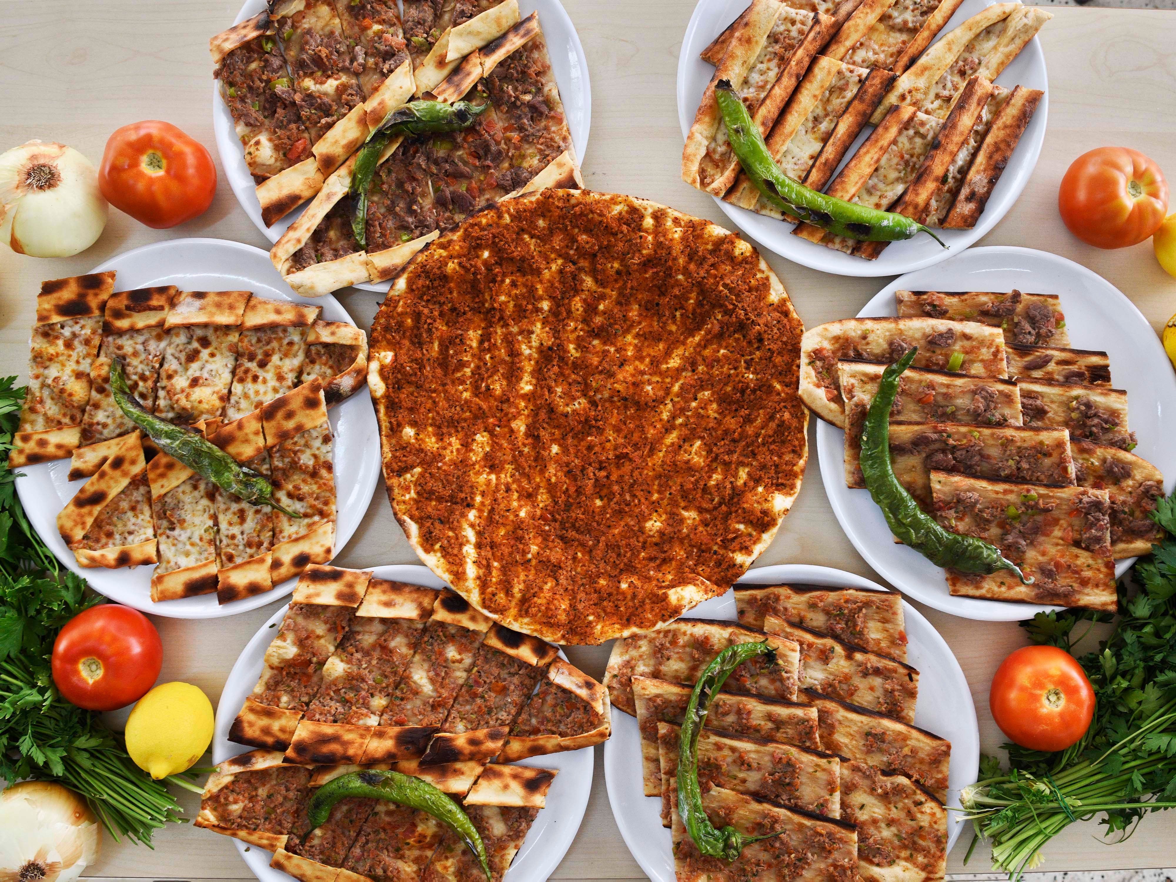Urfa Lahmacun & Etli Ekmek vendor logo