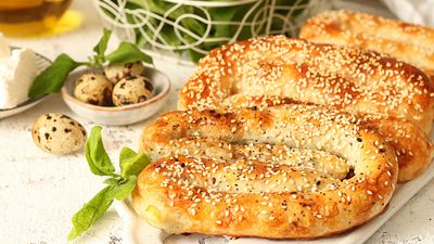 Adana Kol Börekçisi