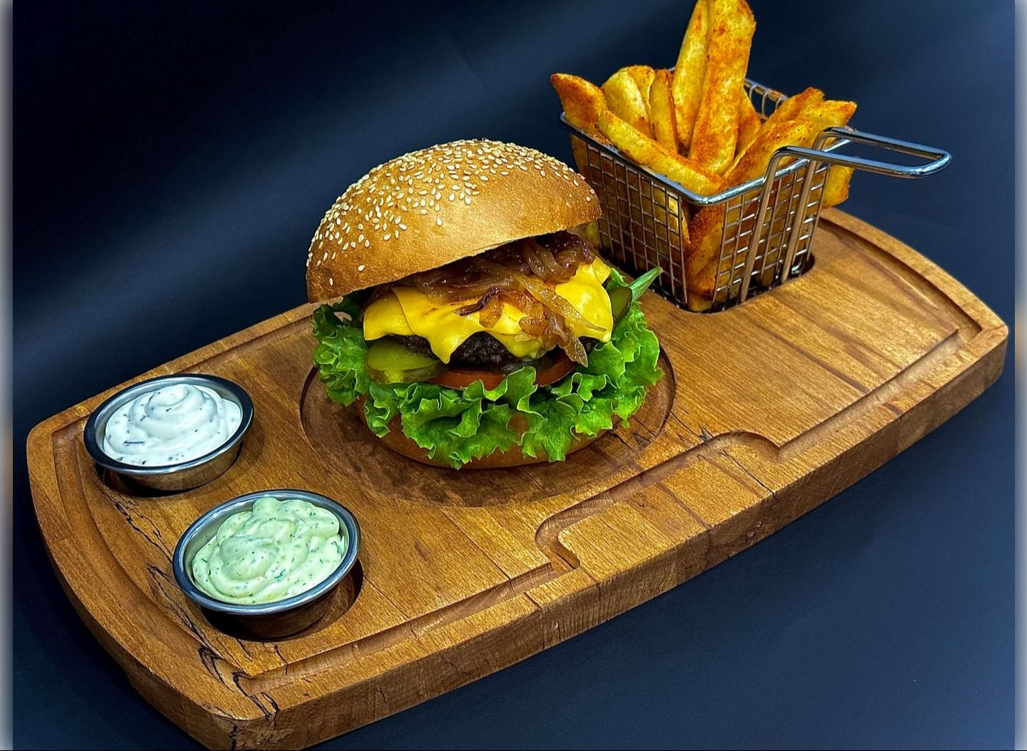Julienne Burger vendor logo