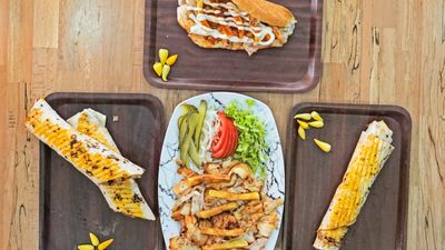 Gıt Gıt Döner