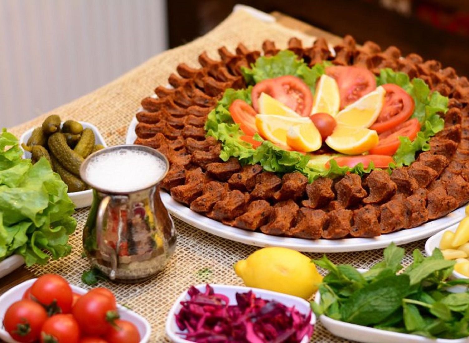 Kahta Saydam Çiğ Köfte vendor logo