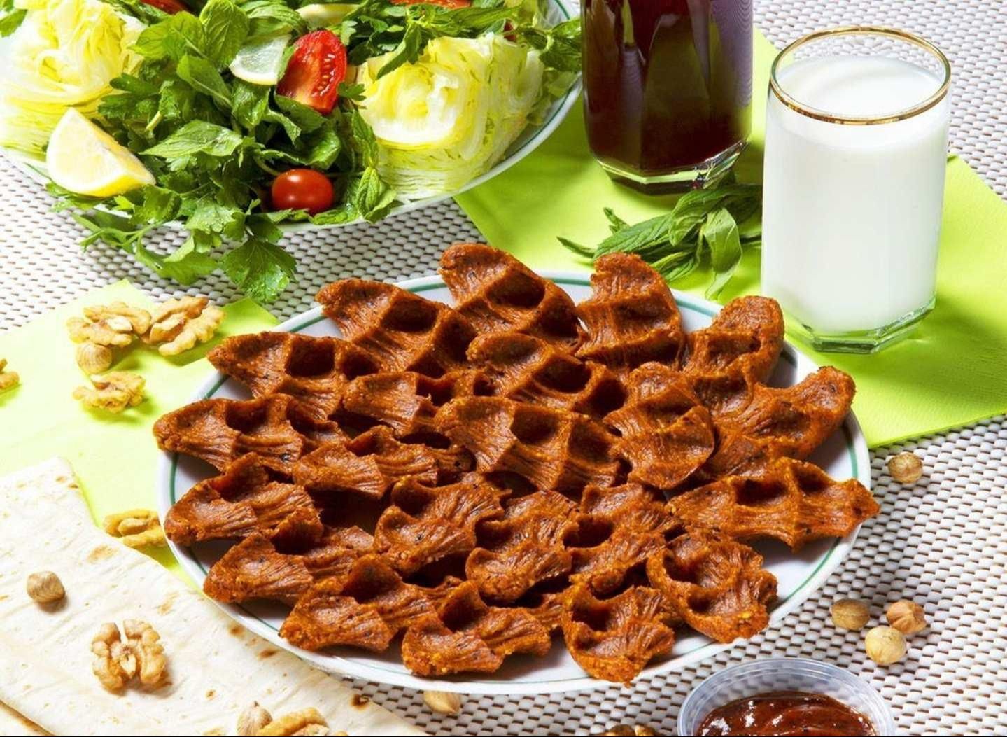 Üstad-ı Çiğ Köfte vendor logo