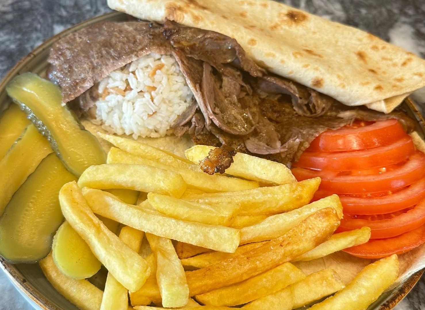 Marina Közde Döner vendor logo