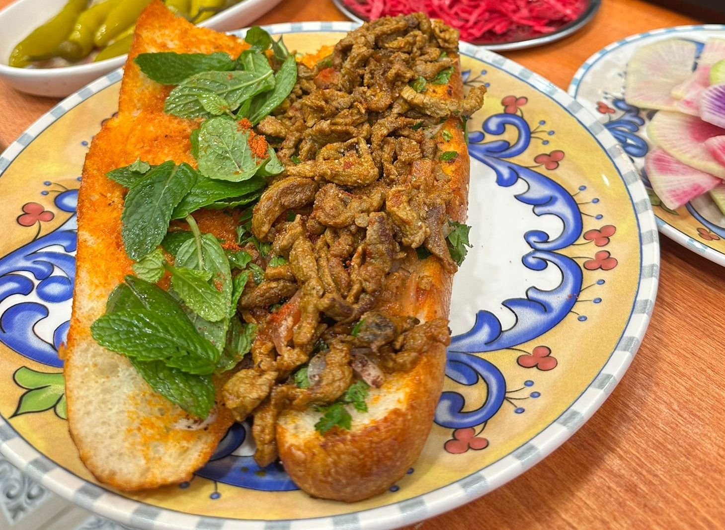 Naneli Tantuni vendor logo