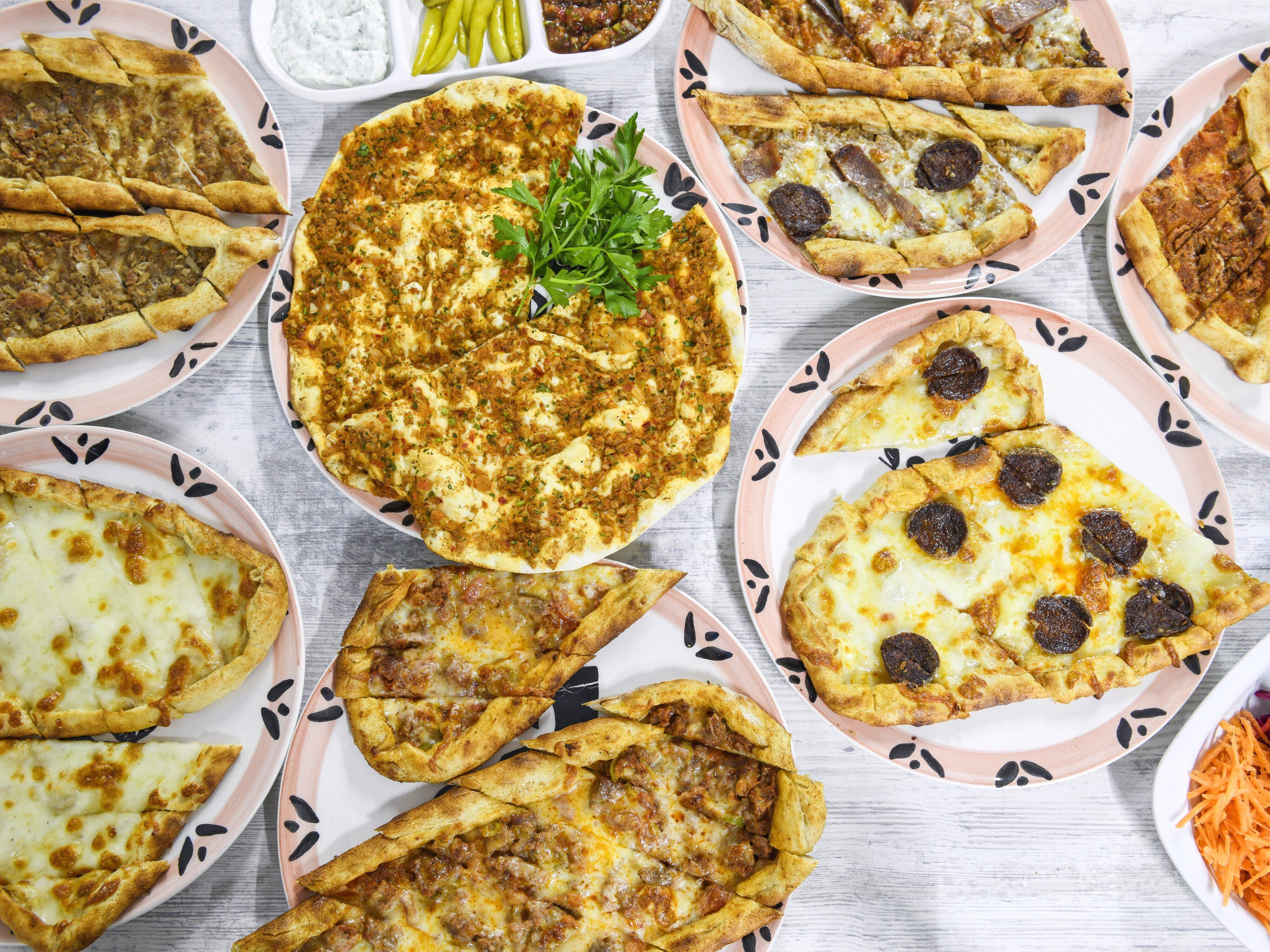 Öz Lezzet Pide & Lahmacun vendor logo