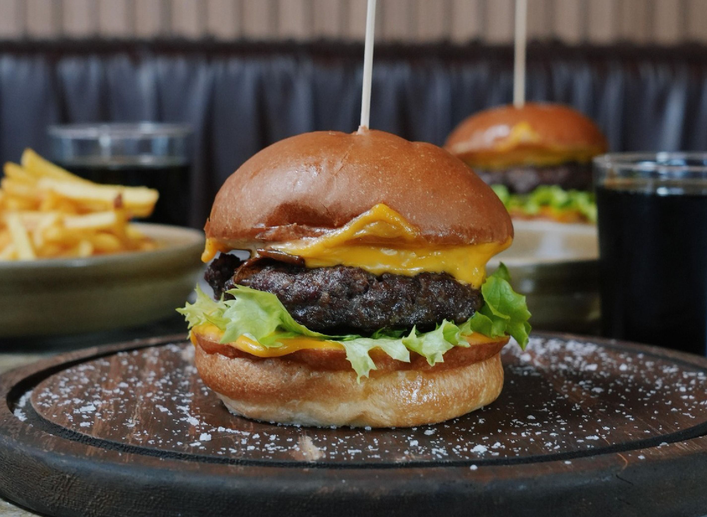 Jaa Jaa Steak & Burger vendor logo