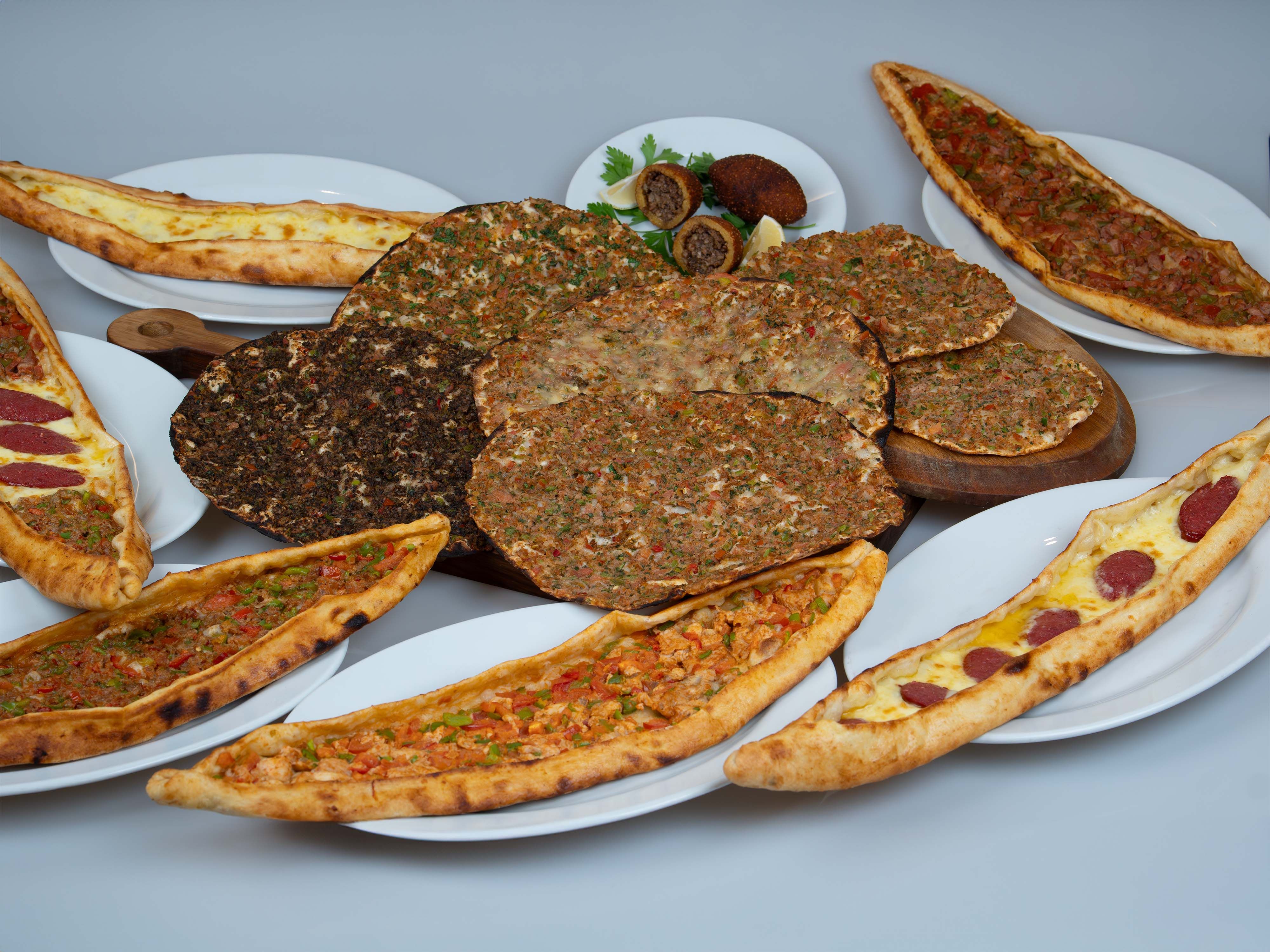Seven Lahmacun & Pide vendor logo