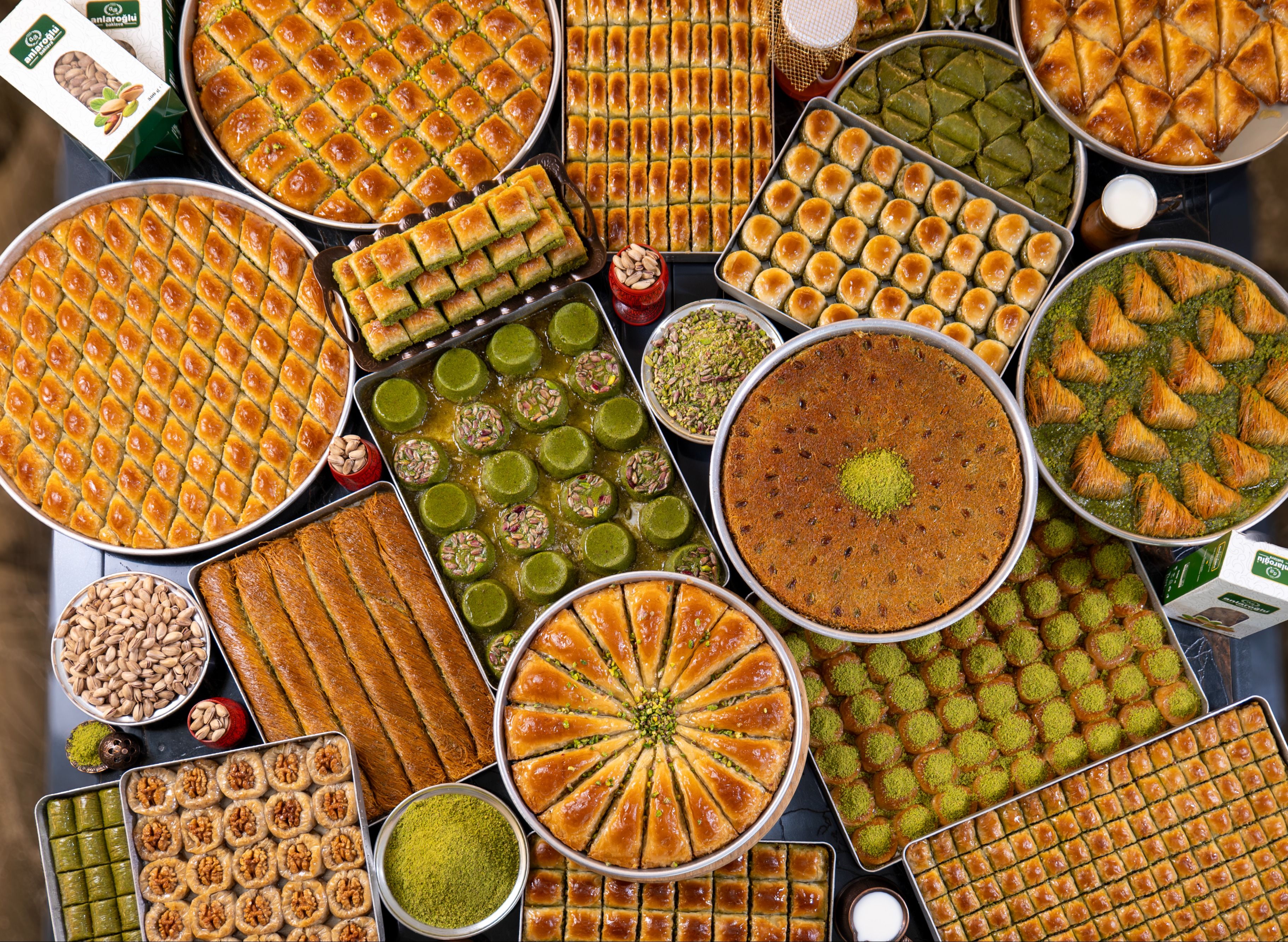 Anlaroğlu Baklava vendor logo