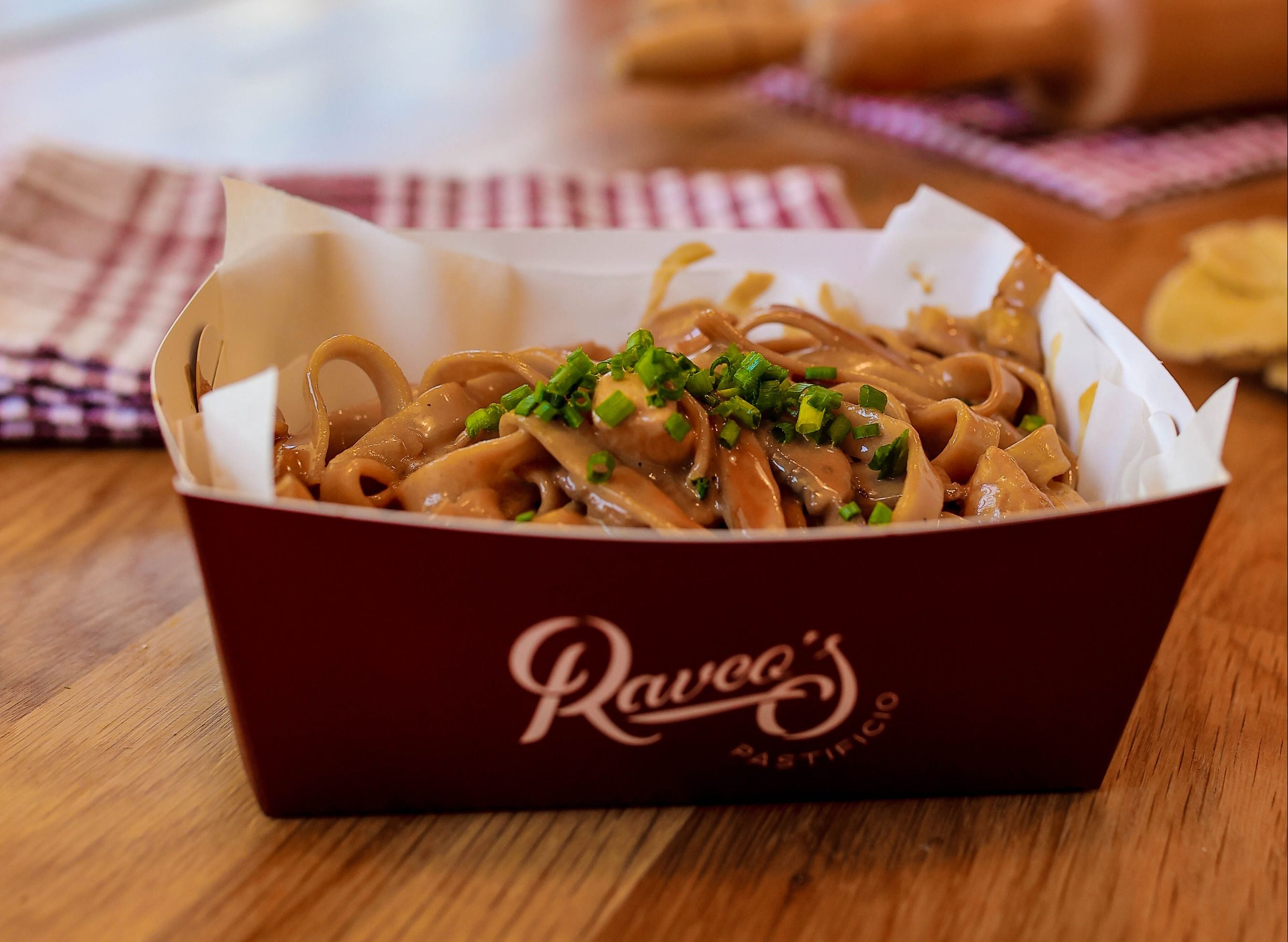 Raveos Pastificio vendor logo