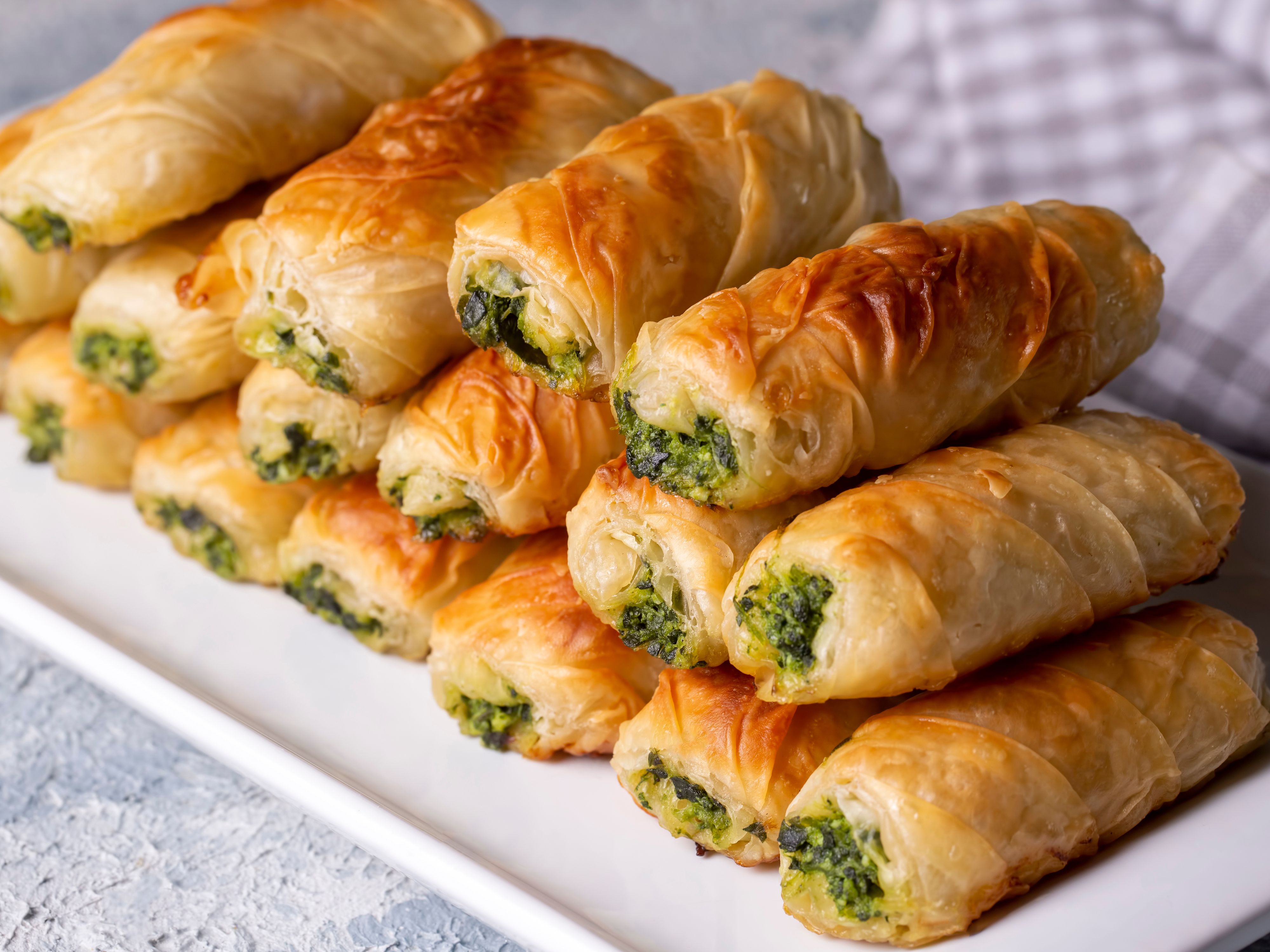 Lezzet Börek vendor logo