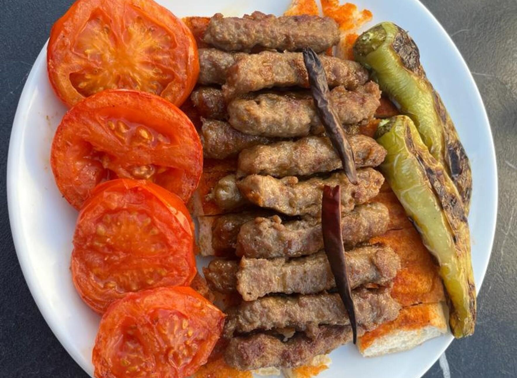 Meşhur Tereyağlı Ödemiş Köfte vendor logo