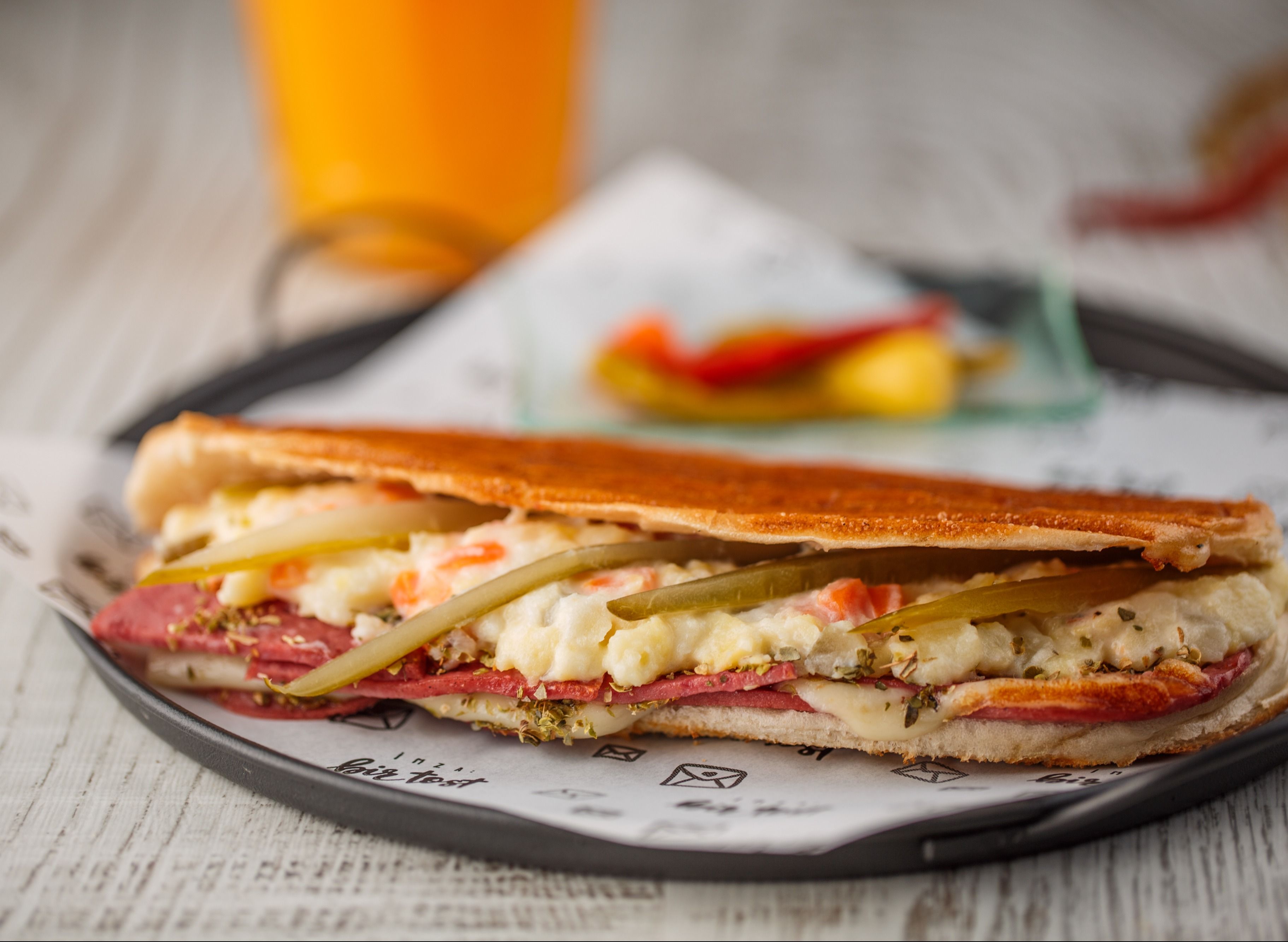 İmza: Bir Tost vendor logo