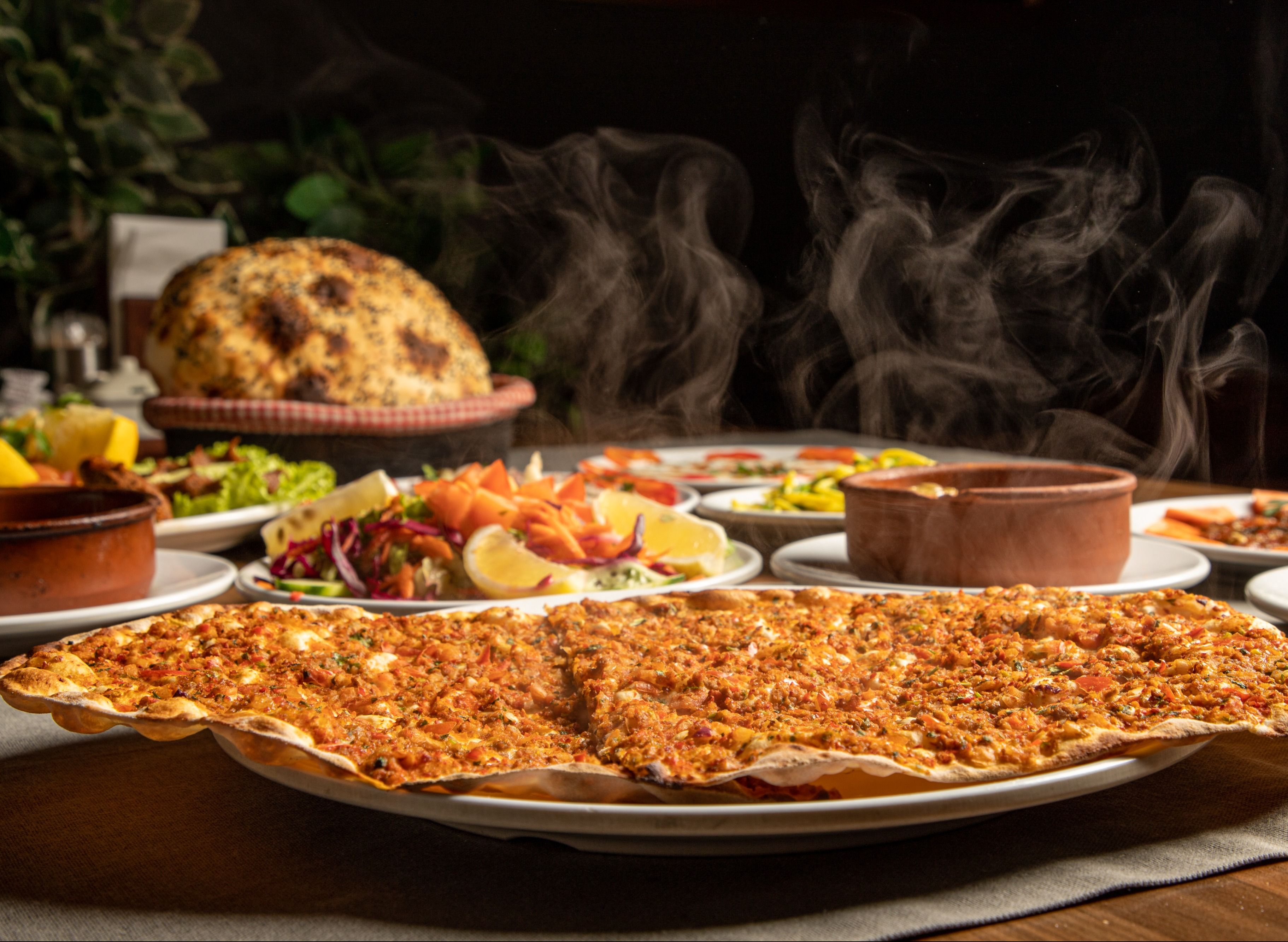 Adanalı Sezer Usta Pide & Lahmacun vendor logo