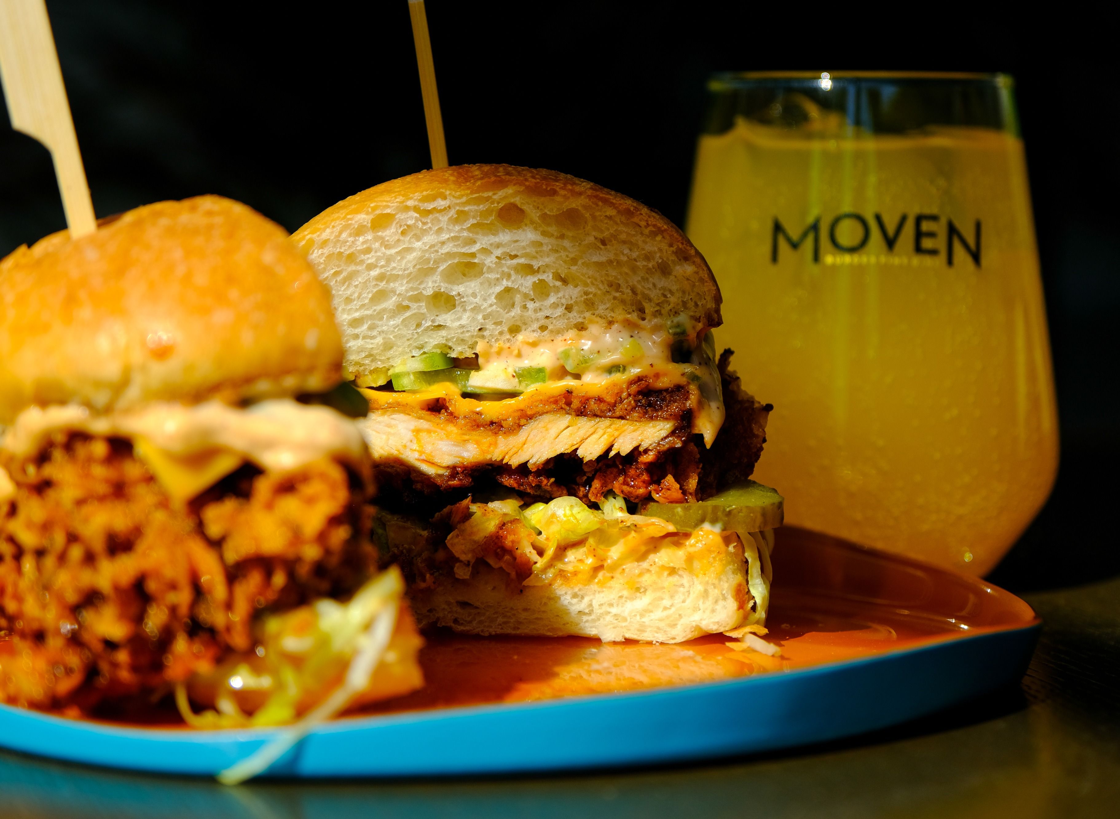 Moven Burger vendor logo