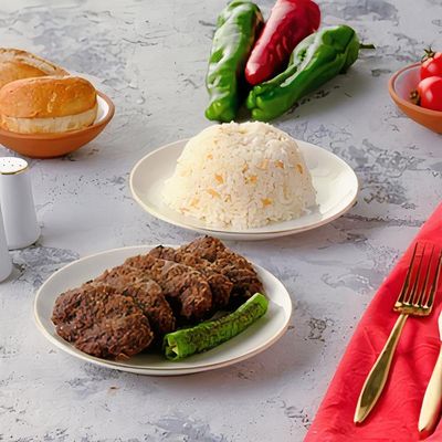 Izgara Köfte & Pirinç Pilavı