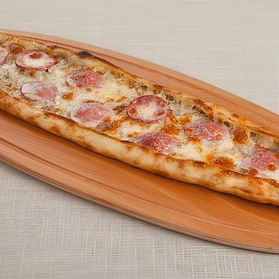 Sucuklu Karışık Pide