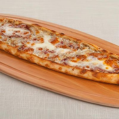 Pastırmalı Karışık Pide
