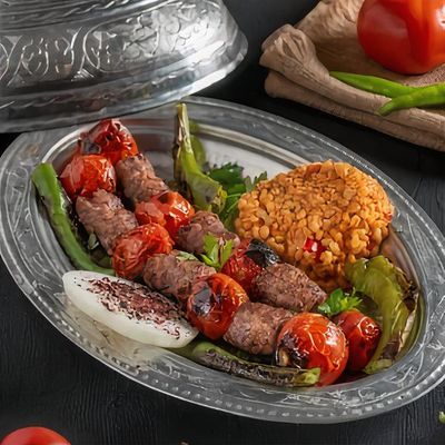 Domatesli Kebap