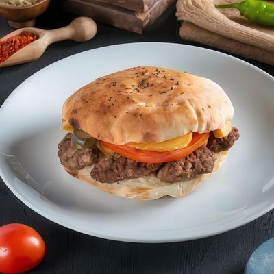 Tombik Ekmek Izgara Köfte