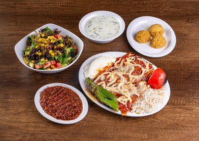 Kaşarlı İskender (Tavuk Dönerden)