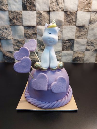 Unicorn Figürlü Pasta