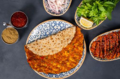 Tabak Altı Lahmacun (22 cm.)