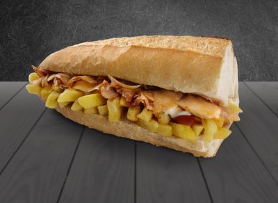 Yarım Ekmek Arası Tavuklu Patso