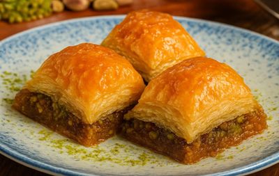 Fıstıklı Baklava (4 Adet)