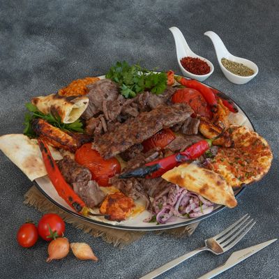 Karışık Kebap