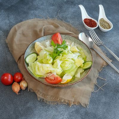 Göbek Salata