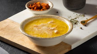 Tavuk Suyu Çorbası