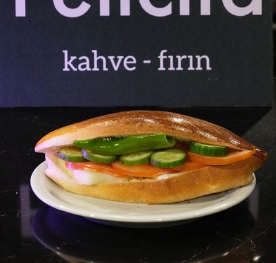 Kaşarlı Soğuk Sandviç