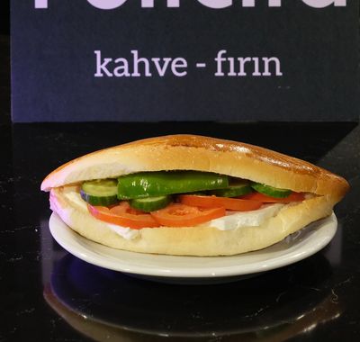 Peynirli Soğuk Sandviç