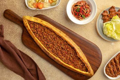 Kıymalı Pide