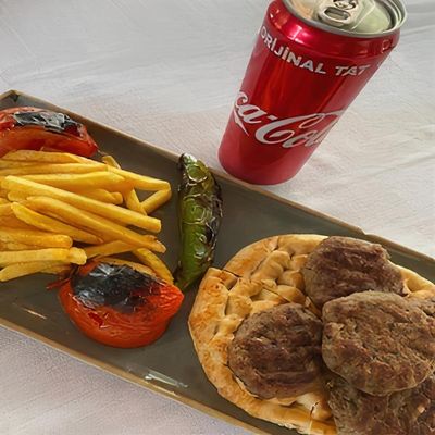 Köşebaşı Köfte Menü
