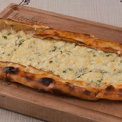 Tulum Peynirli Pide
