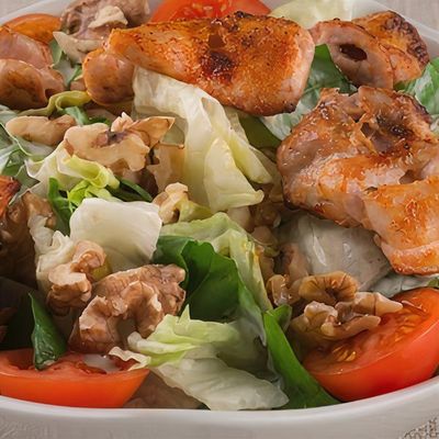 Ilık Tavuklu Salata