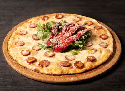 Cheddar Dolgulu Sosisli Pizza (Küçük)