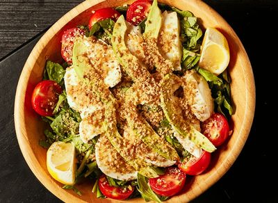 Mozzarella Peynirli Salata