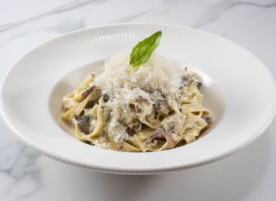 Trüf Mantar Kremalı Fettuccine