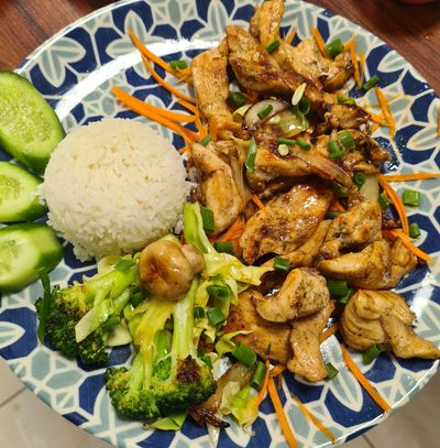 Tavuk Göğüs Biftek (Thai Usulü) / Chicken Breast Steak (Thai Style)
