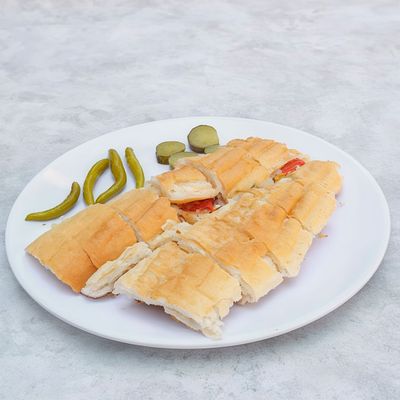 3/4 Ekmek Arası Sucuklu Tost