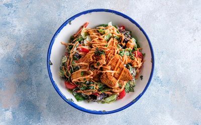 Çıtır Tavuklu Salata